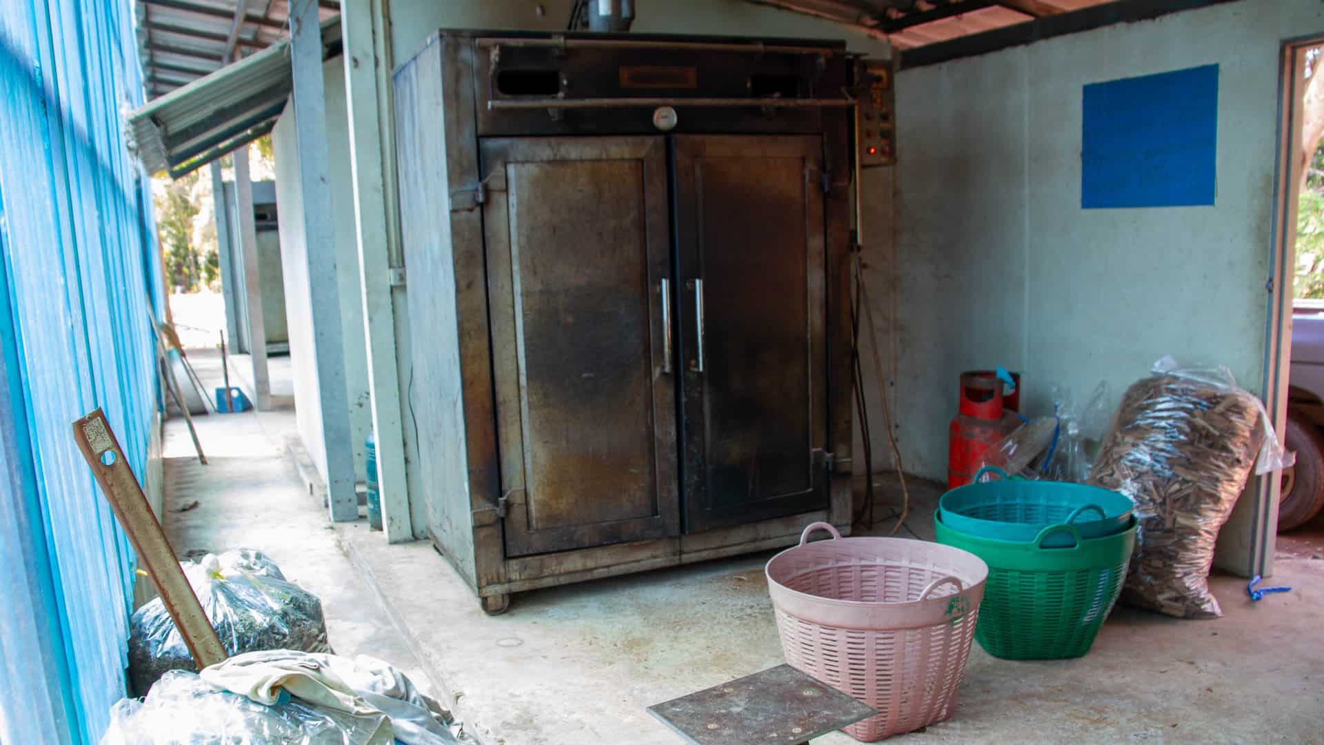 Equipment used for processing medicinal herbs at Ban Dong Bang
